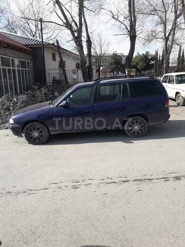 Opel Astra 1997, 238,548 km - 1.6 l - Şəki