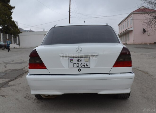 Mercedes C 230 2000, 350,000 km - 2.3 l - Bakı