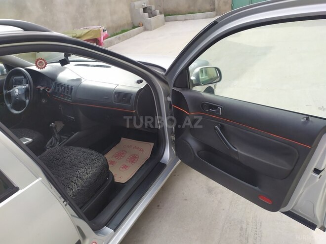 Volkswagen Golf 2004, 489,677 km - 1.9 l - Bakı