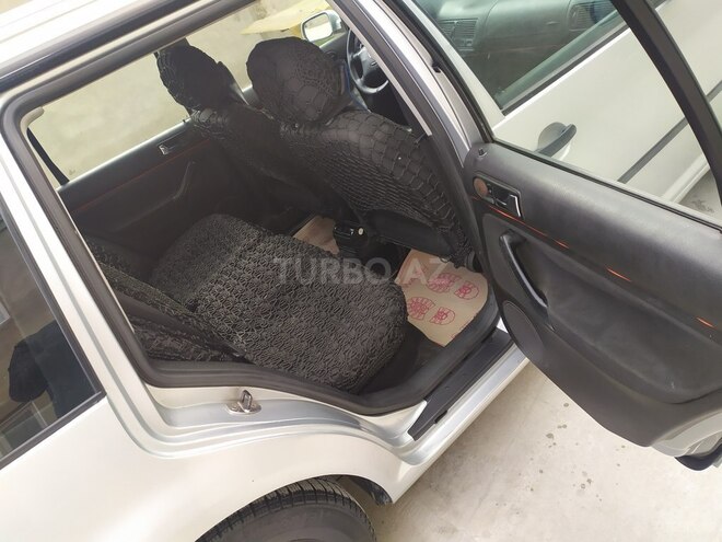 Volkswagen Golf 2004, 489,677 km - 1.9 l - Bakı