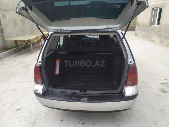 Volkswagen Golf 2004, 489,677 km - 1.9 l - Bakı