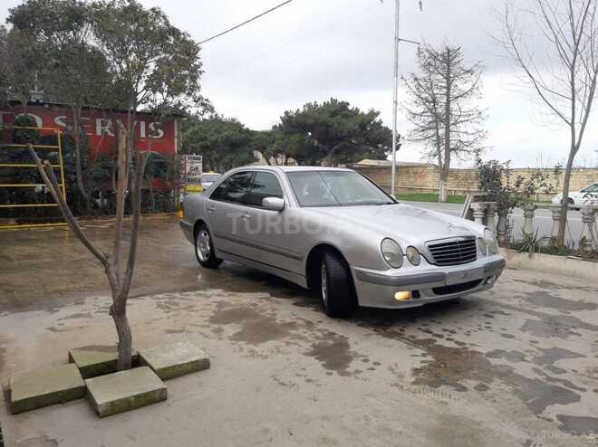 Mercedes E 270 2001, 240,000 km - 2.7 л - Bakı