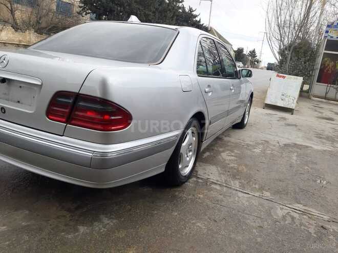 Mercedes E 270 2001, 240,000 km - 2.7 л - Bakı