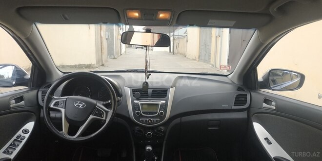 Hyundai Accent 2013, 82,053 km - 1.6 l - Bakı