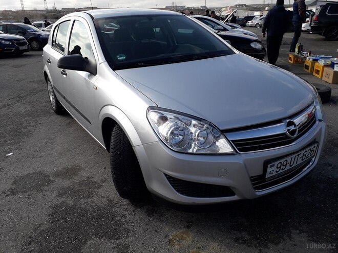 Opel Astra 2009, 212,000 km - 1.4 l - Sumqayıt