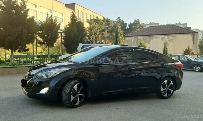 Hyundai Elantra 2013, 123,580 km - 1.8 l - Bakı