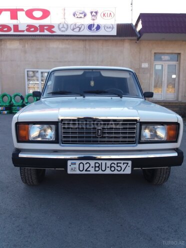 LADA (VAZ) 2107 2007, 106,000 km - 1.6 л - Ucar