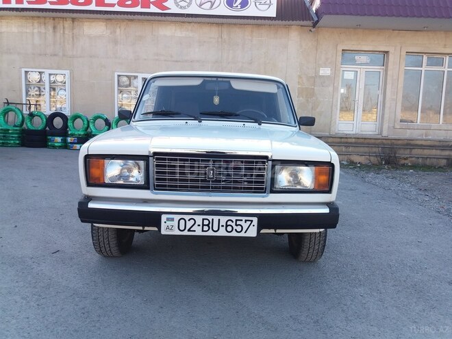LADA (VAZ) 2107 2007, 106,000 km - 1.6 л - Ucar