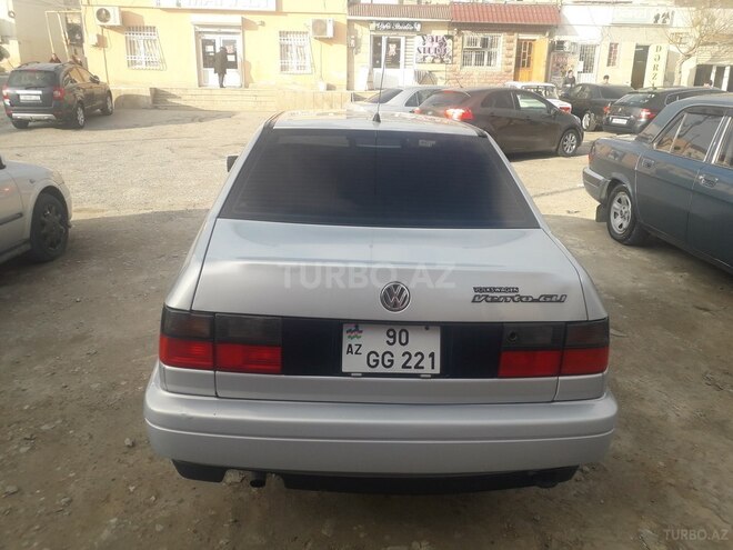 Volkswagen Vento 1998, 230,000 km - 1.8 l - Bakı