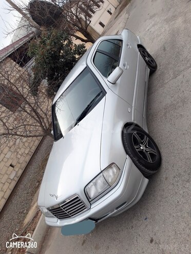 Mercedes C 180 1998, 246,000 km - 0.2 l - Gəncə