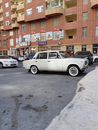 LADA (VAZ) 21011 1984, 43,000 km - 1.3 л - Bakı