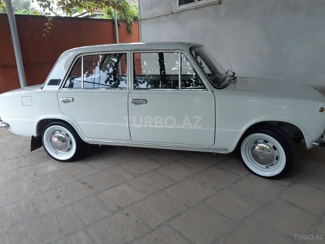 LADA (VAZ) 21011 1984, 43,000 km - 1.3 л - Bakı