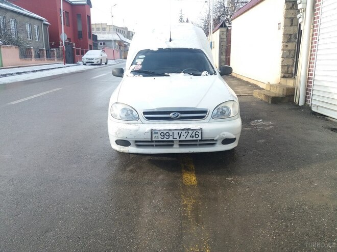 Daewoo Lanos 2011, 889,193 km - 1.5 l - Qusar