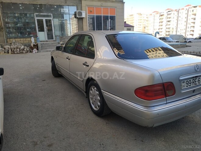 Mercedes E 240 1999, 501,000 km - 2.6 l - Bakı