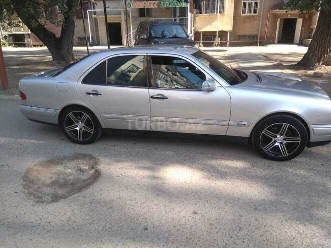 Mercedes E 240 1998, 371,000 km - 2.4 л - Şirvan
