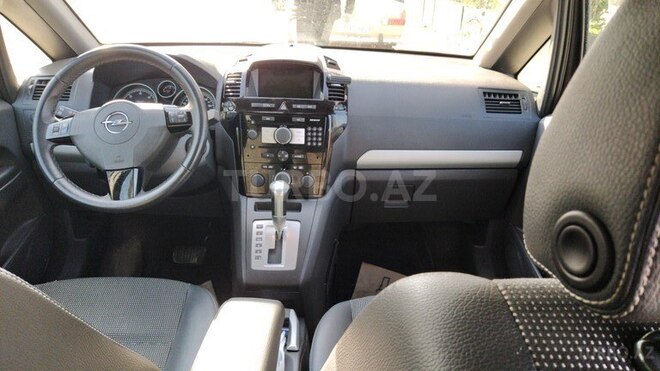Opel Zafira 2010, 172,000 km - 1.9 l - Bakı