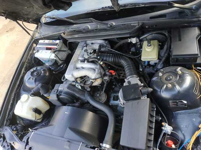 BMW 318 1991, 362,267 km - 1.8 l - Bakı