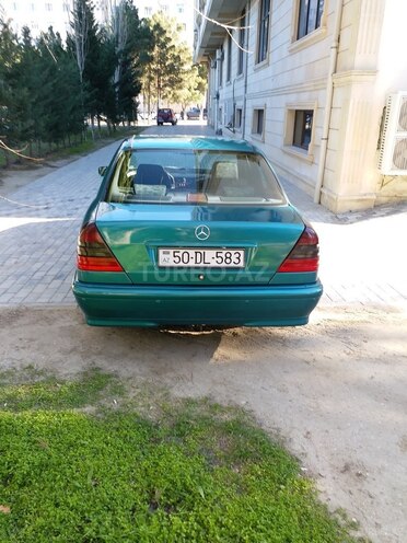 Mercedes C 180 2000, 194,000 km - 1.8 l - Sumqayıt