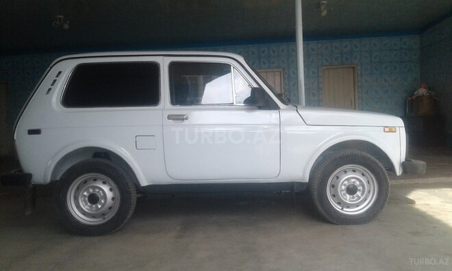 LADA (VAZ) Niva 1989, 200,000 km - 1.7 l - Tovuz