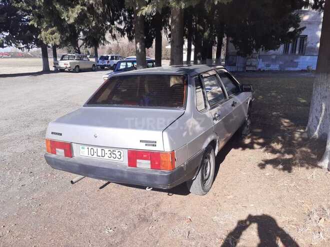 LADA (VAZ) 21099 2002, 332,150 km - 1.5 l - Qax