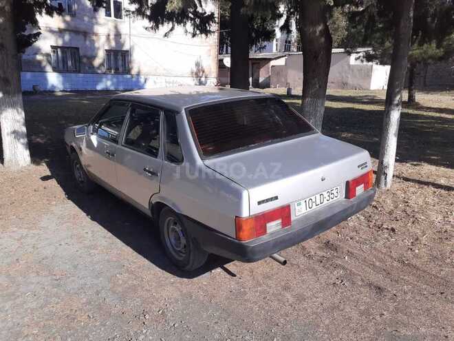 LADA (VAZ) 21099 2002, 332,150 km - 1.5 l - Qax