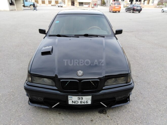 BMW 318 1993, 355,000 km - 1.8 l - Bakı