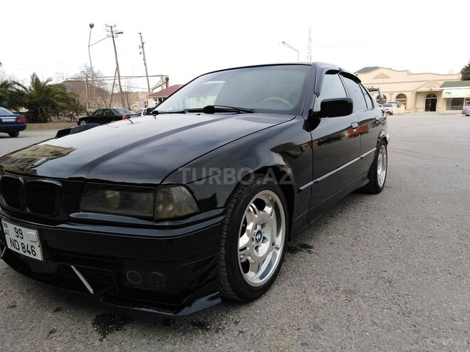 BMW 318 1993, 355,000 km - 1.8 l - Bakı