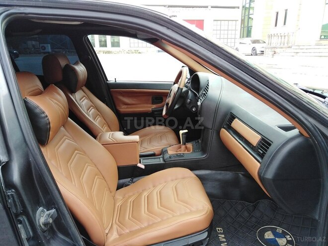 BMW 318 1993, 355,000 km - 1.8 l - Bakı