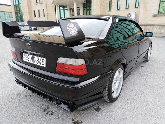 BMW 318 1993, 355,000 km - 1.8 l - Bakı
