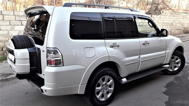 Mitsubishi Pajero 2016, 53,000 km - 3.0 l - Bakı