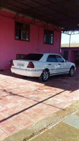 Mercedes C 180 1993, 150,000 km - 1.8 l - Biləsuvar