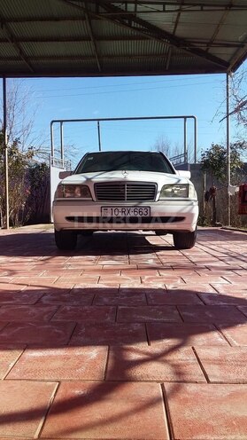 Mercedes C 180 1993, 150,000 km - 1.8 l - Biləsuvar