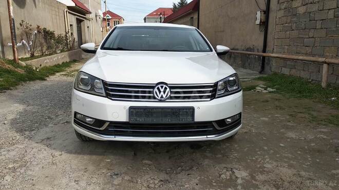 Volkswagen Passat 2012, 240,000 km - 1.8 l - Bakı