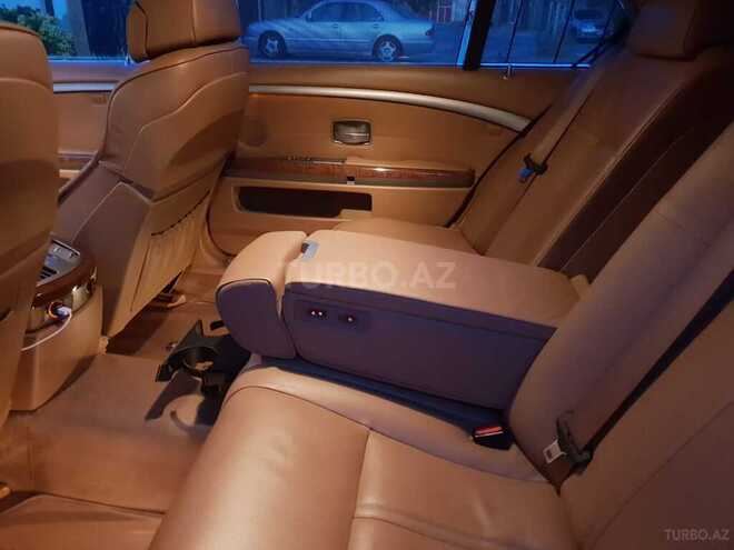 BMW 750 2005, 281,000 km - 4.8 l - Bakı