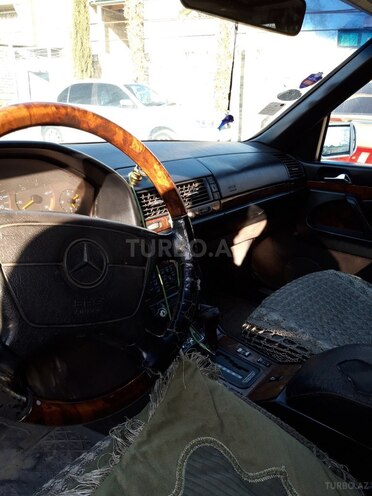 Mercedes S 350 1995, 275,000 km - 3.5 l - Yevlax