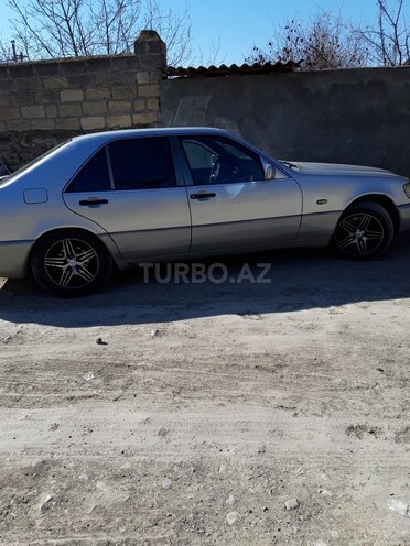 Mercedes S 350 1995, 275,000 km - 3.5 l - Yevlax