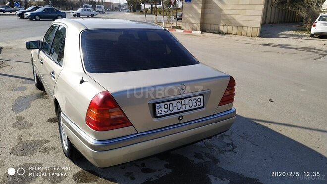 Mercedes C 220 1995, 285,000 km - 2.2 l - Sumqayıt