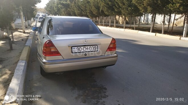 Mercedes C 220 1995, 285,000 km - 2.2 l - Sumqayıt