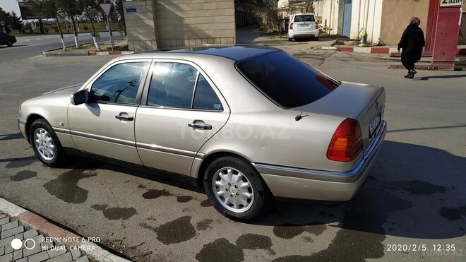 Mercedes C 220 1995, 285,000 km - 2.2 l - Sumqayıt