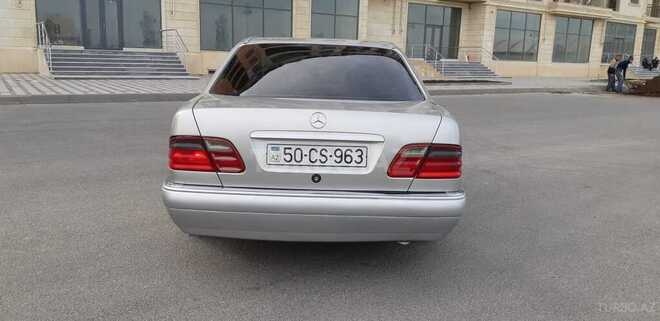 Mercedes E 230 1996, 295,000 km - 2.3 l - Sumqayıt