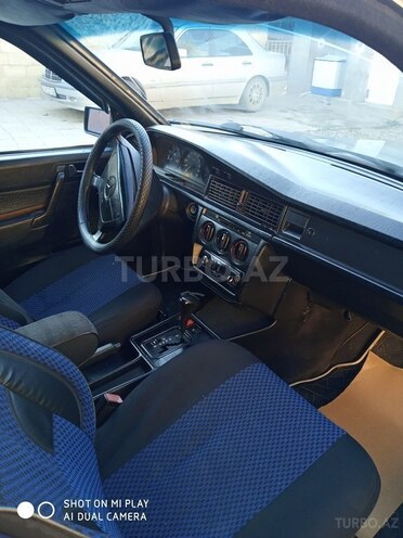 Mercedes 190 1992, 400,100 km - 1.8 l - Şamaxı