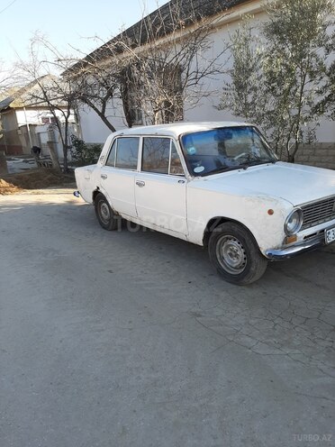 LADA (VAZ) 21011 1978, 856,907 km - 1.5 l - Salyan