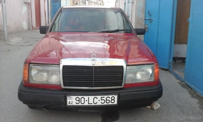 Mercedes E 200 1987, 200,000 km - 2.0 l - Bakı