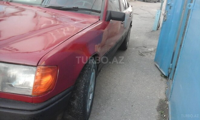 Mercedes E 200 1987, 200,000 km - 2.0 l - Bakı