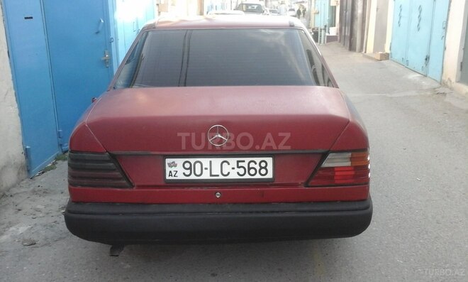 Mercedes E 200 1987, 200,000 km - 2.0 l - Bakı
