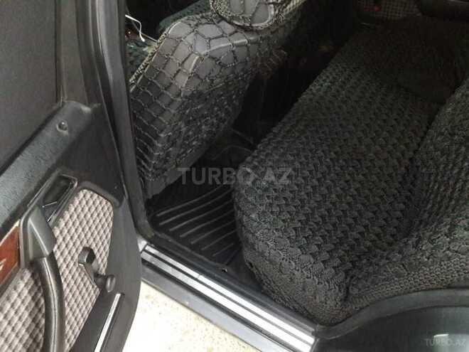 Mercedes E 200 1991, 256,200 km - 2.0 l - Bakı