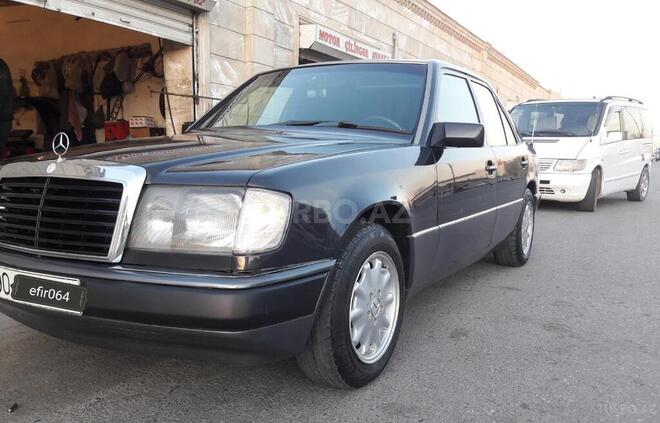 Mercedes E 200 1991, 256,200 km - 2.0 l - Bakı