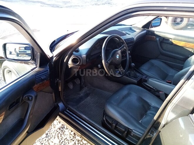 BMW 525 1990, 230,000 km - 2.0 l - Mingəçevir