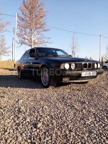 BMW 525 1990, 230,000 km - 2.0 l - Mingəçevir