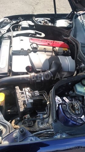 Mercedes C 200 2000, 237,000 km - 2.0 л - Gəncə